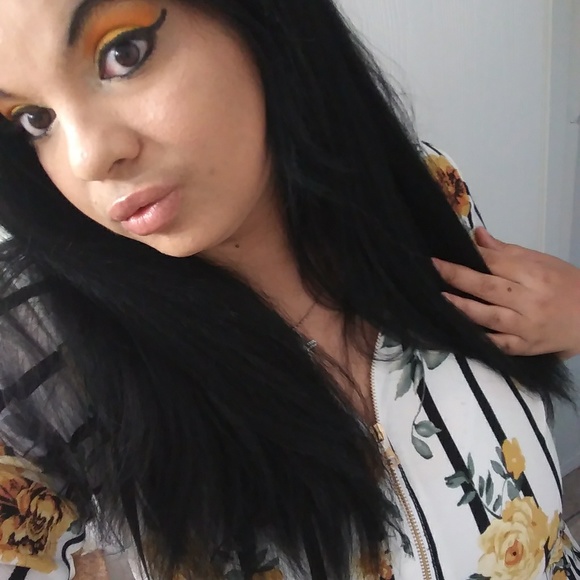 Meet your Posher, Starla - Picture 4 of 7